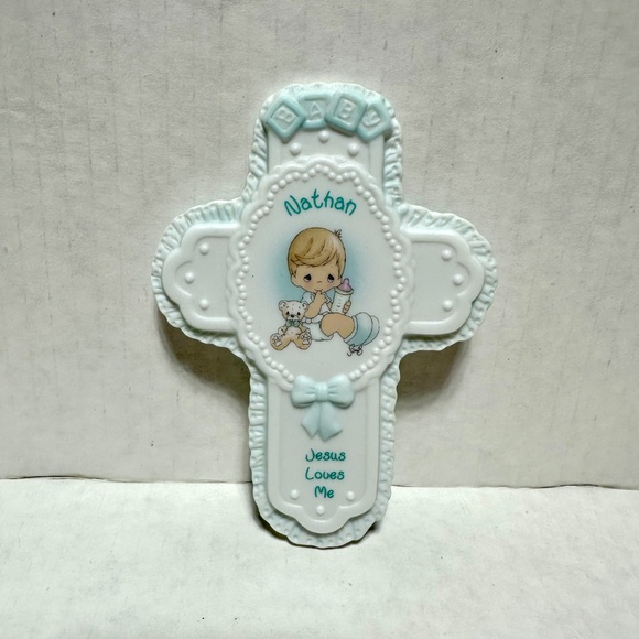 Precious Moments Cross "Nathan" - Picture 3 of 4